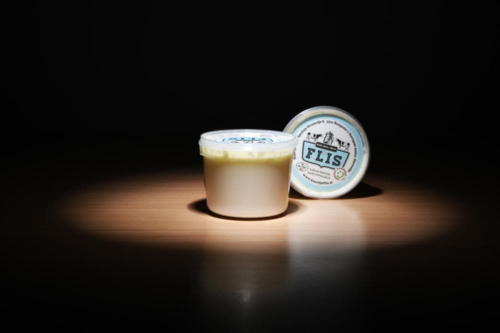 Domače kislo mleko Kmetija Flis 250 ml Akcija v trgovini Jager