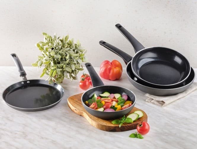 Simpex Professional ponev wok Akcija v trgovini Spar