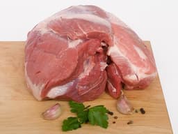 Svinjsko pleče brez kosti