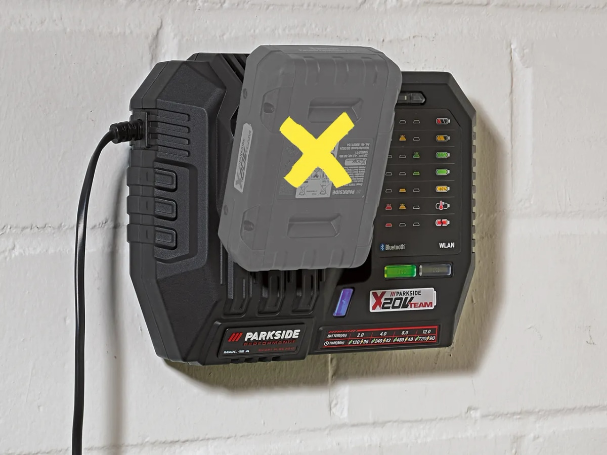 Parkside Performance Pametni polnilnik za akumulatorje 12 A - Akcija v trgovini Lidl