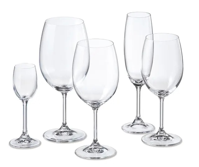 SET KOZARCEV ZA ŠAMPANJEC 4 kosi ROYAL CRYSTAL - Akcija v trgovini E.Leclerc