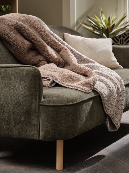 Odeja STORFRYTLE 200x220 cm - Akcija v trgovini Jysk