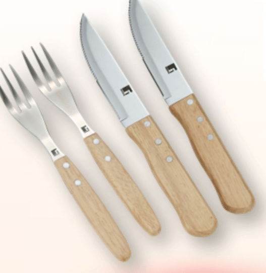 Pribor za žar 4/1 Bergner - Akcija u trgovini Spar