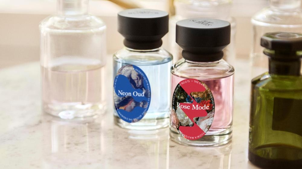 Top Scents Neon Oud parfumska voda 50 ml - Akcija v trgovini Oriflame