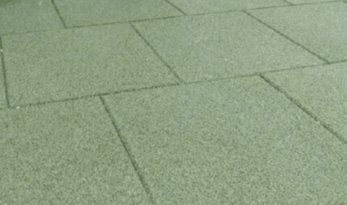 Gumijasta plošča za otroško igrišče - Akcija v trgovini Bauhaus