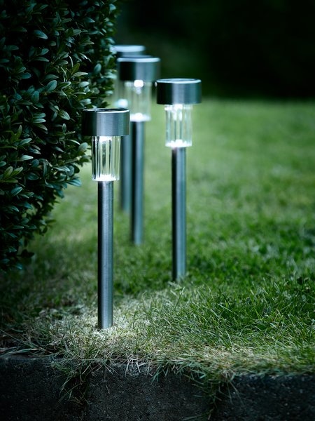 Solarna svetilka JAKTFALK - Akcija v trgovini Jysk