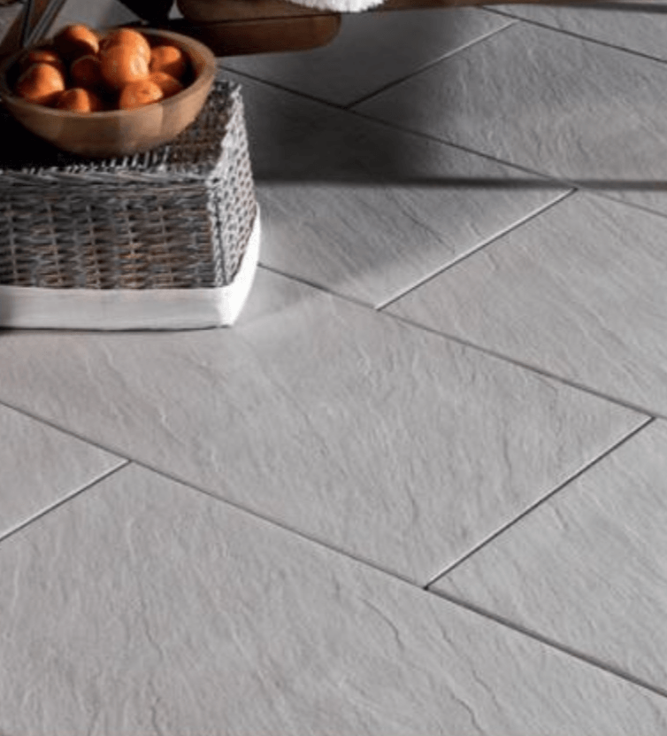 Plošče - Akcija v trgovini Merkur