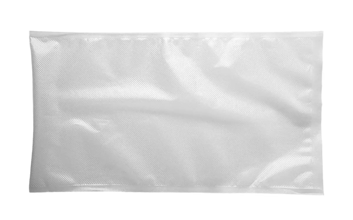 Narebrne vakuum vrečke/role 18 x 25 cm (25 kosov); 20 x 30 cm (25 kosov); 20 x 600 cm (2 kosa); 25 x 35 cm (25 kosov) Akcija v trgovini Eurospin