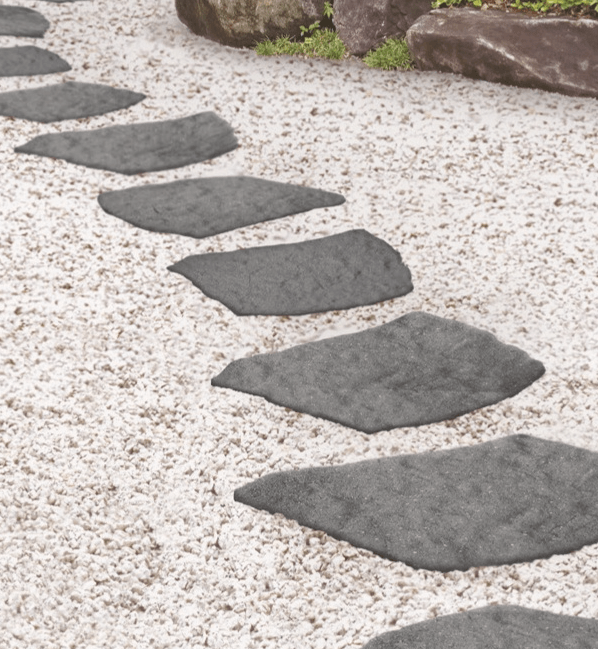 Kamniti stopnik - Akcija v trgovini Merkur