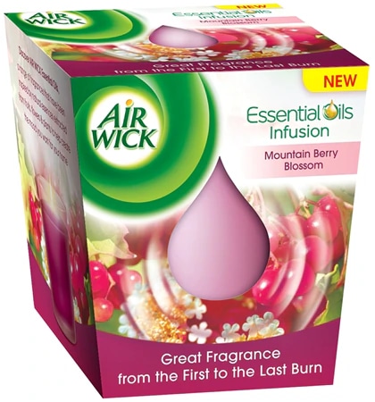 AIRWICK Mountain Berry Blossom dišeča sveča 105 g - Akcija v trgovini Dm
