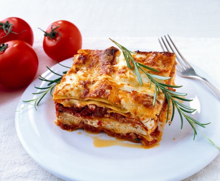 Mesna lazanja 250 G - Akcija v trgovini Mercator