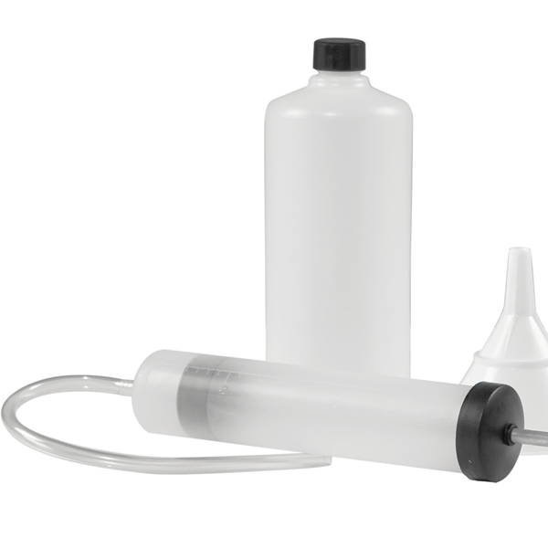 Set za menjavo olja v kosilnicah - Akcija v trgovini Jager