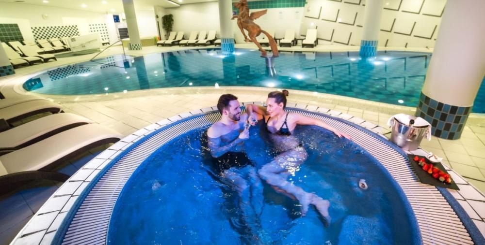 Valentinov koncert - Vlado Kalember 3 dni/2 noči/2 osebi - Akcija v trgovini Tuš