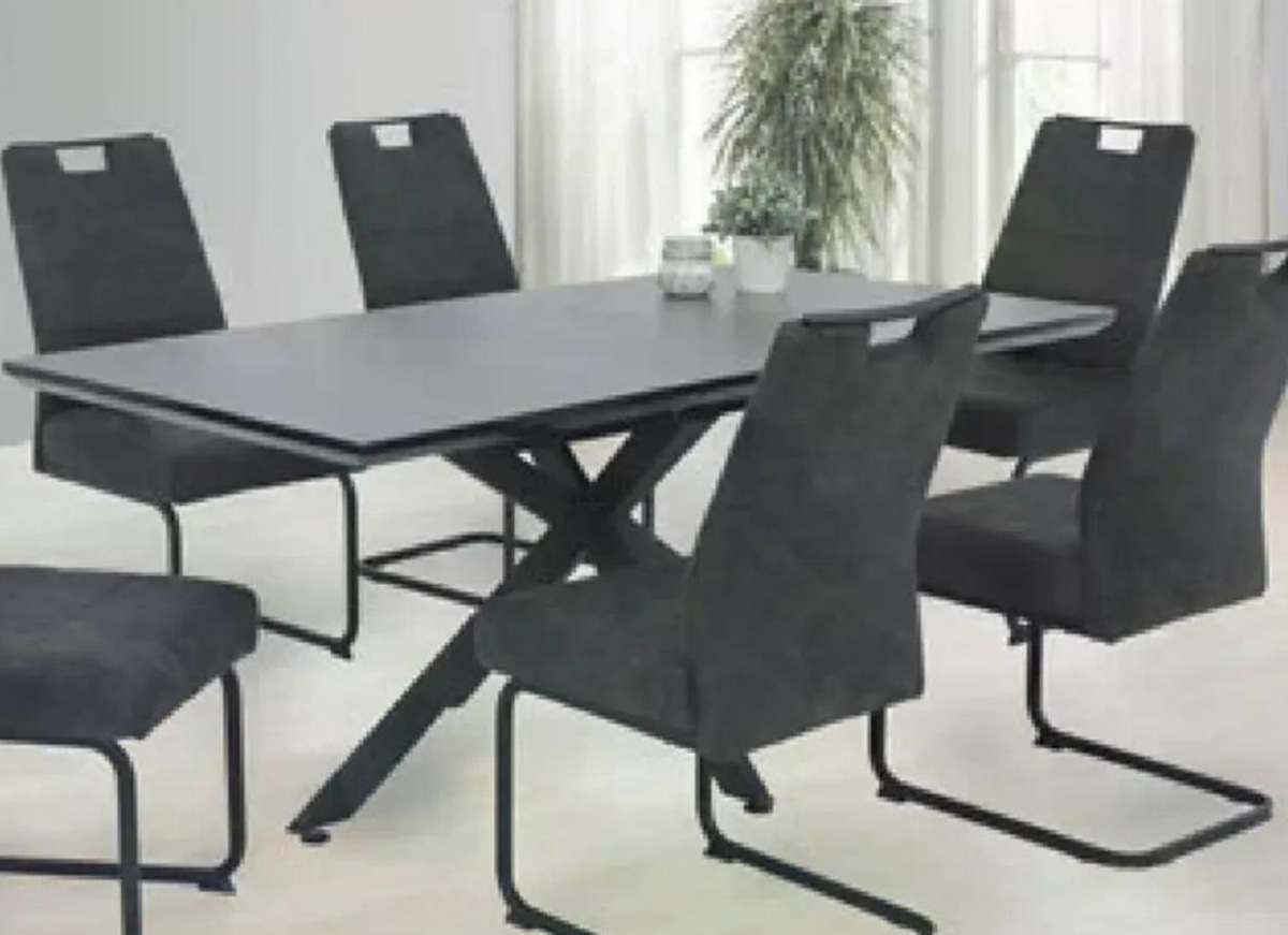 Miza unitec - Akcija v trgovini Rutar