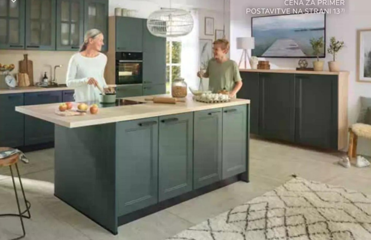 Kuhinja - Akcija v trgovini Lesnina