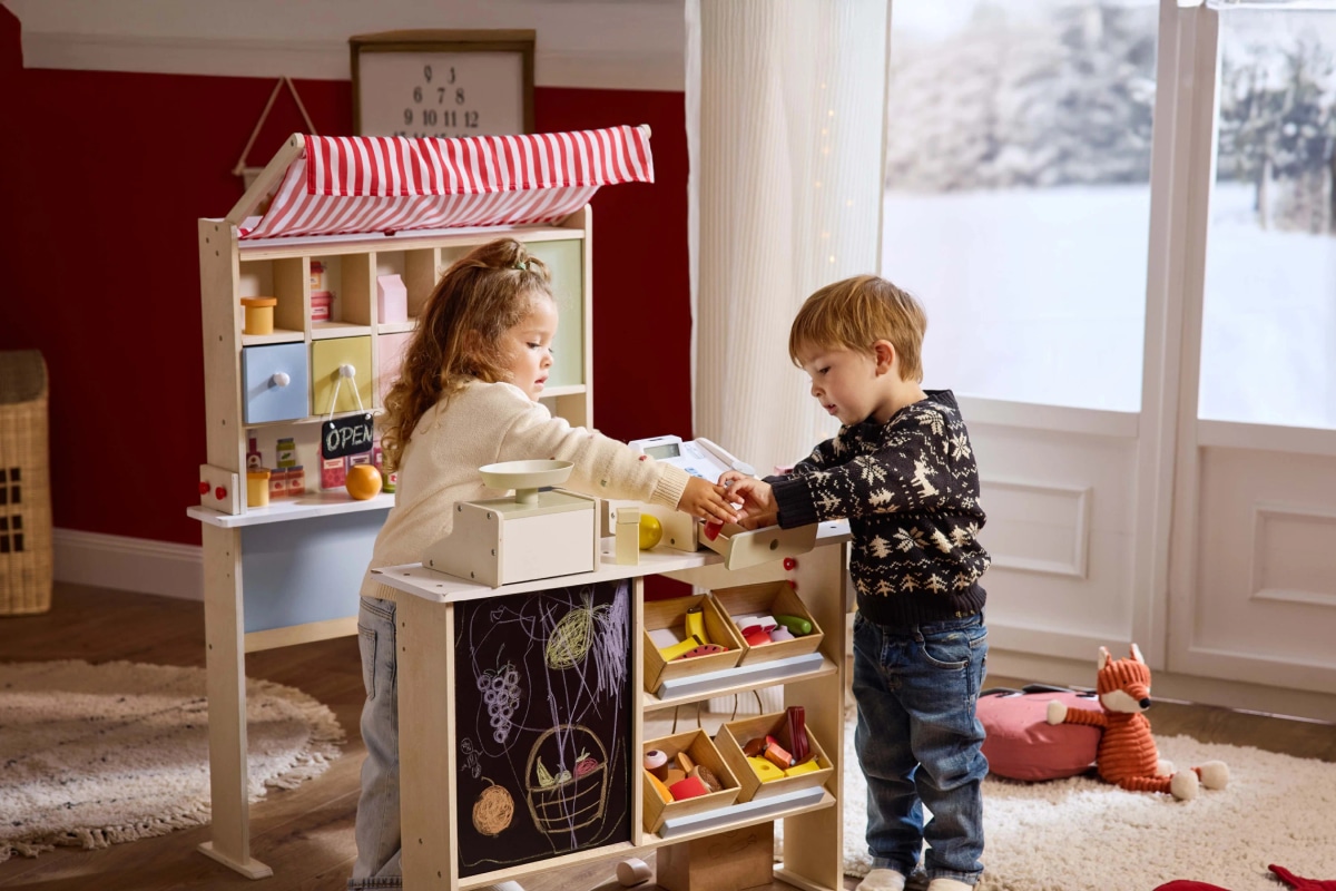 Lesena trgovina lupilu - Akcija v trgovini Lidl