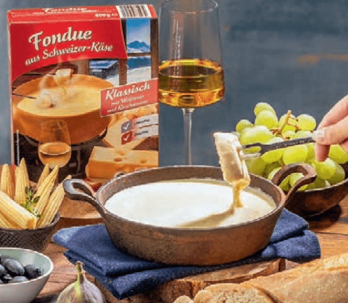 Sirni Fondue 2 x 400 g - Akcija v trgovini Hofer