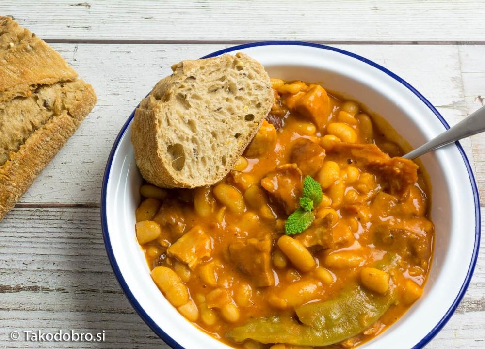 Pasulj s prekajenim mesom - Akcija v trgovini E.Leclerc