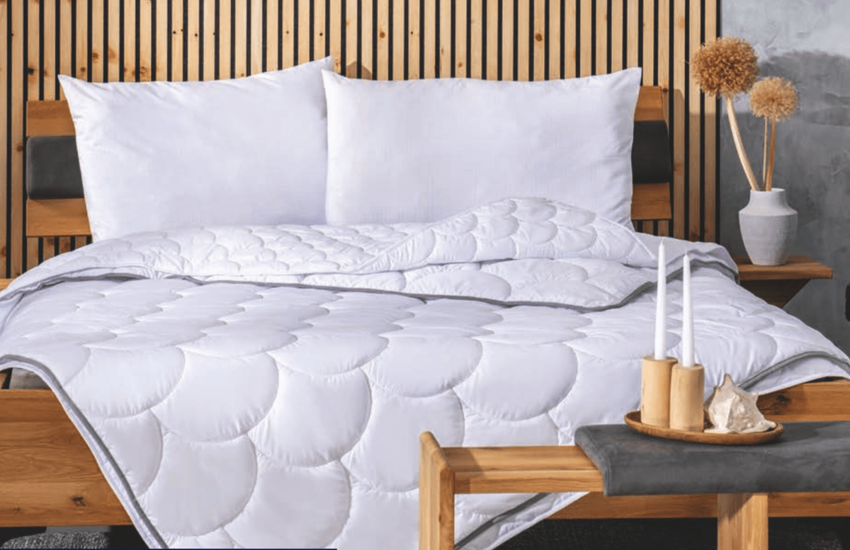 Novitesse odeja - Akcija v trgovini Hofer