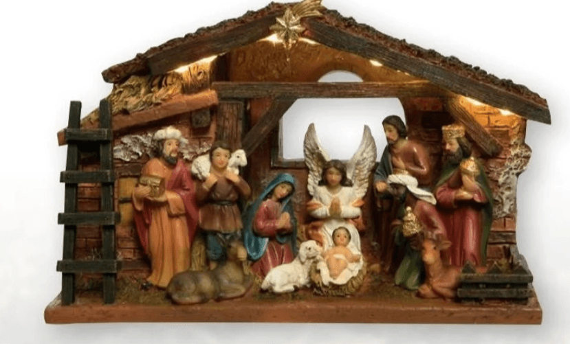 Hiša s figurami - Akcija v trgovini Merkur