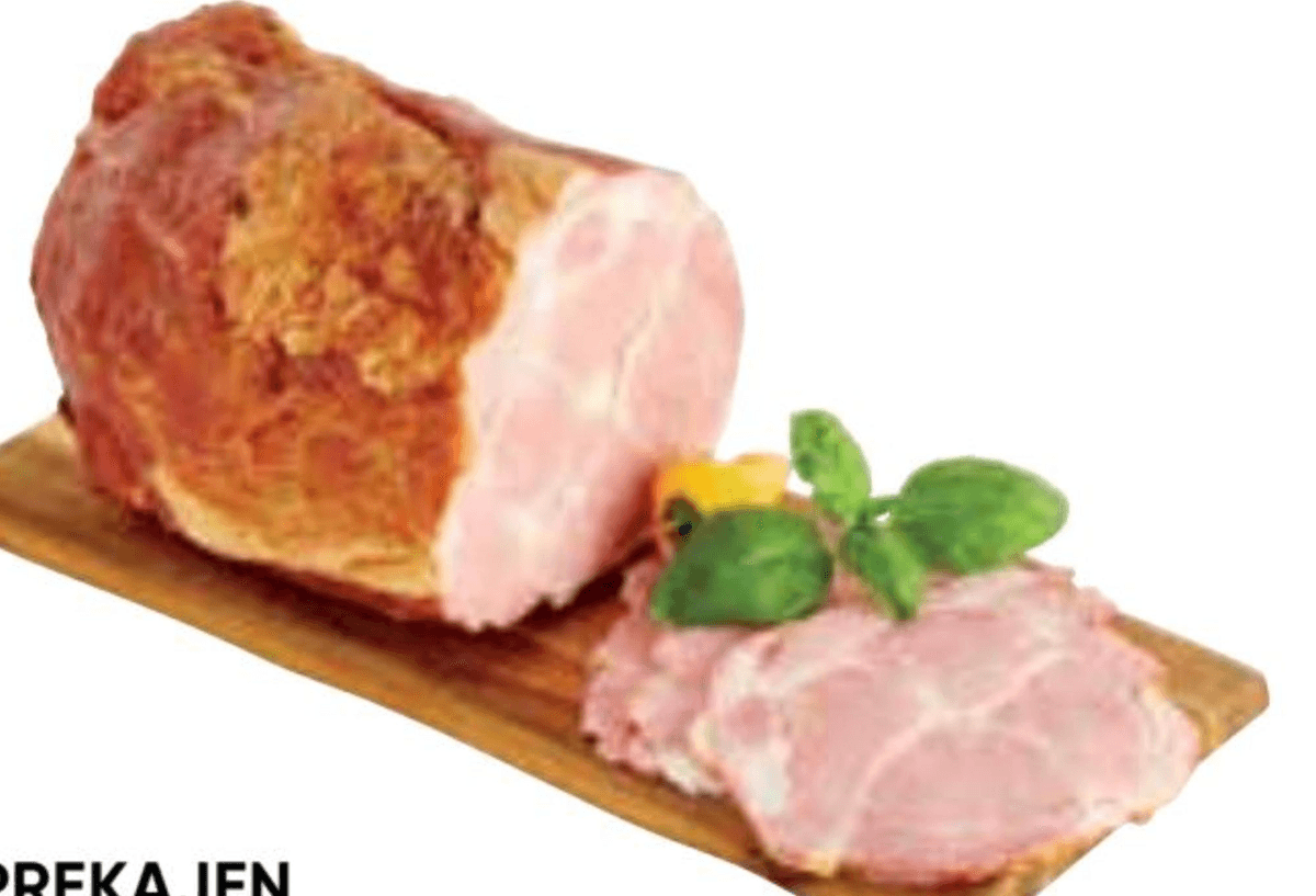 Prekajen vrat 1 kg - Akcija v trgovini Tuš