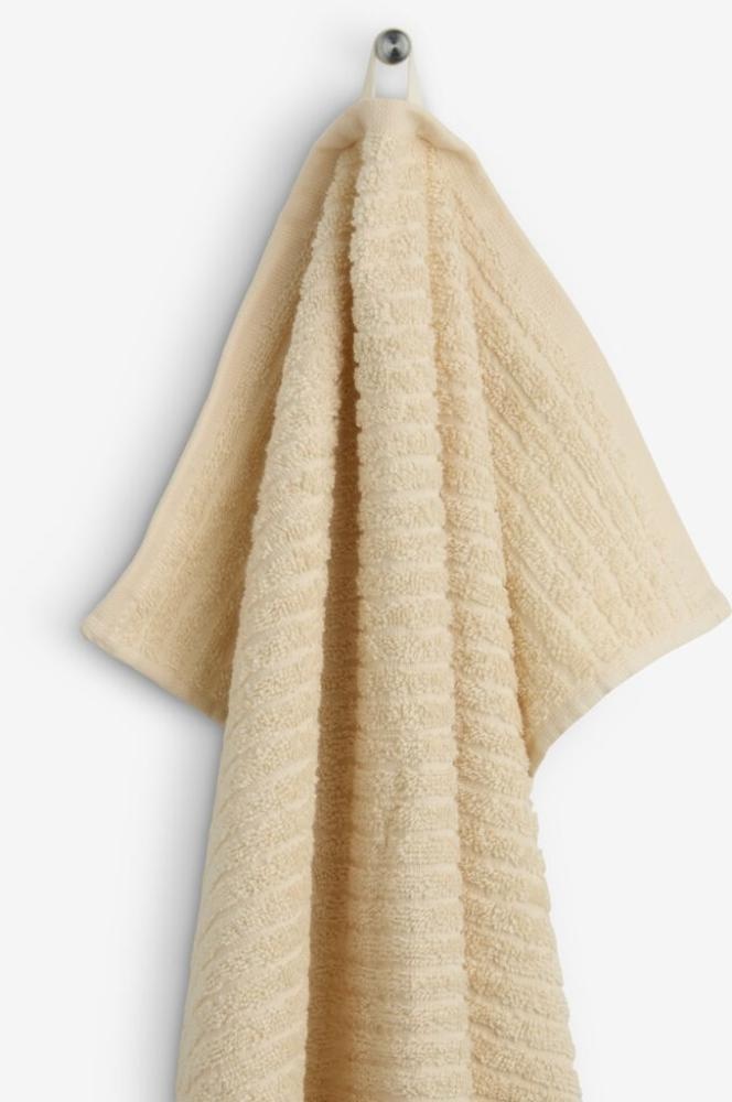 Brisača SVANVIK 65x130 cm - Akcija v trgovini Jysk