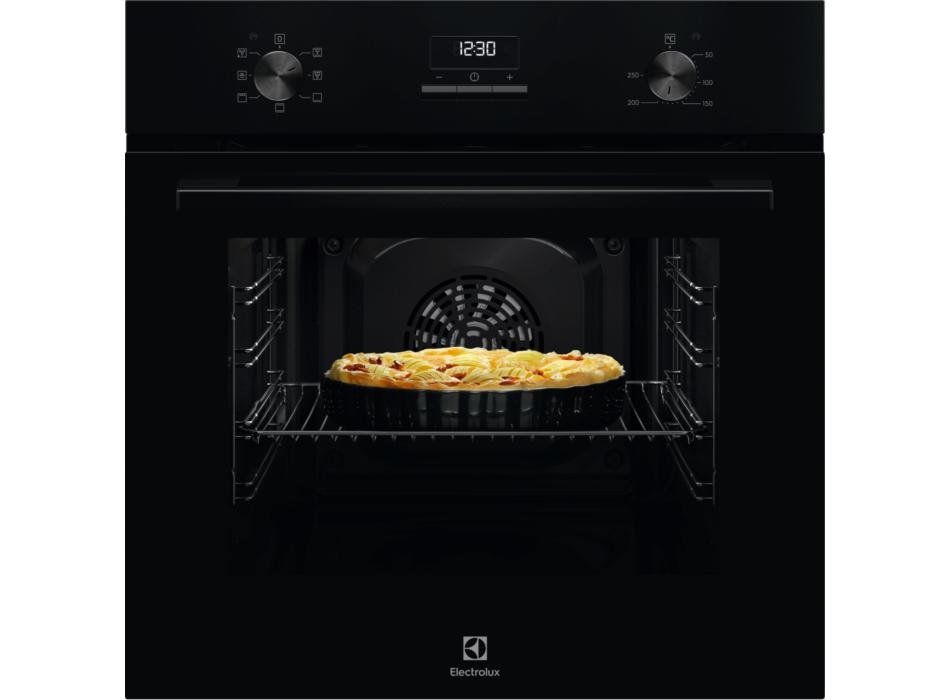 Electrolux Vgradna pečica LOH3H00BK - Akcija v trgovini Merkur