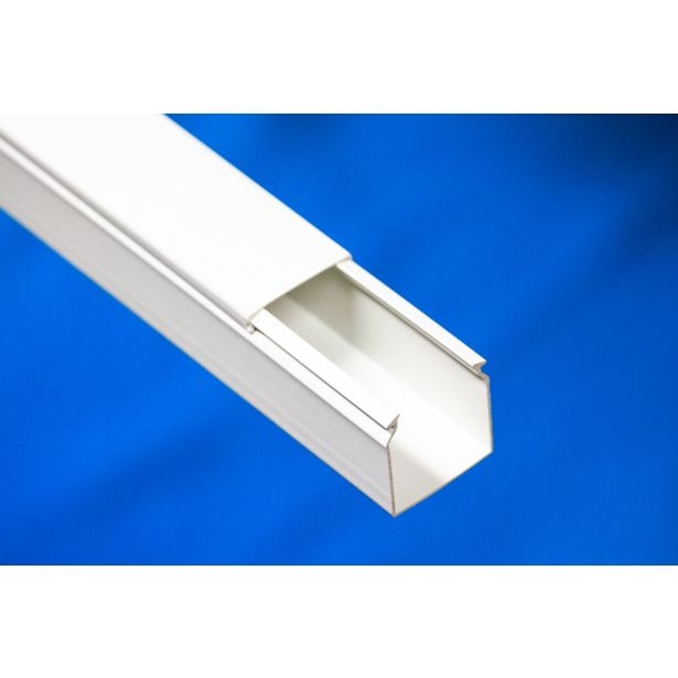 Kanal PVC beli 1 kos - Akcija v trgovini Jager