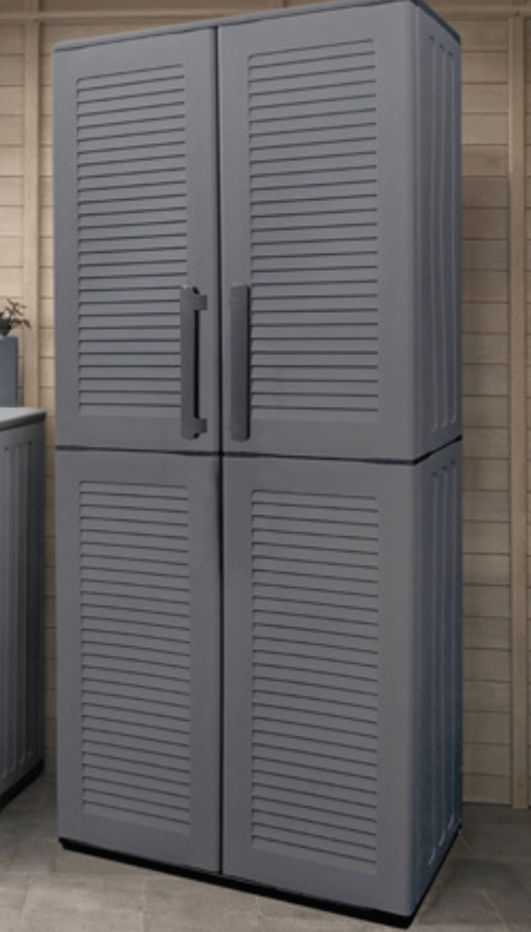 Omara s 4 policami - Akcija v trgovini Spar