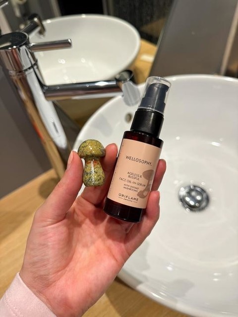 Wellosophy Ageless & Blissful oljni serum 30 ml Oriflame - Akcija v trgovini Oriflame