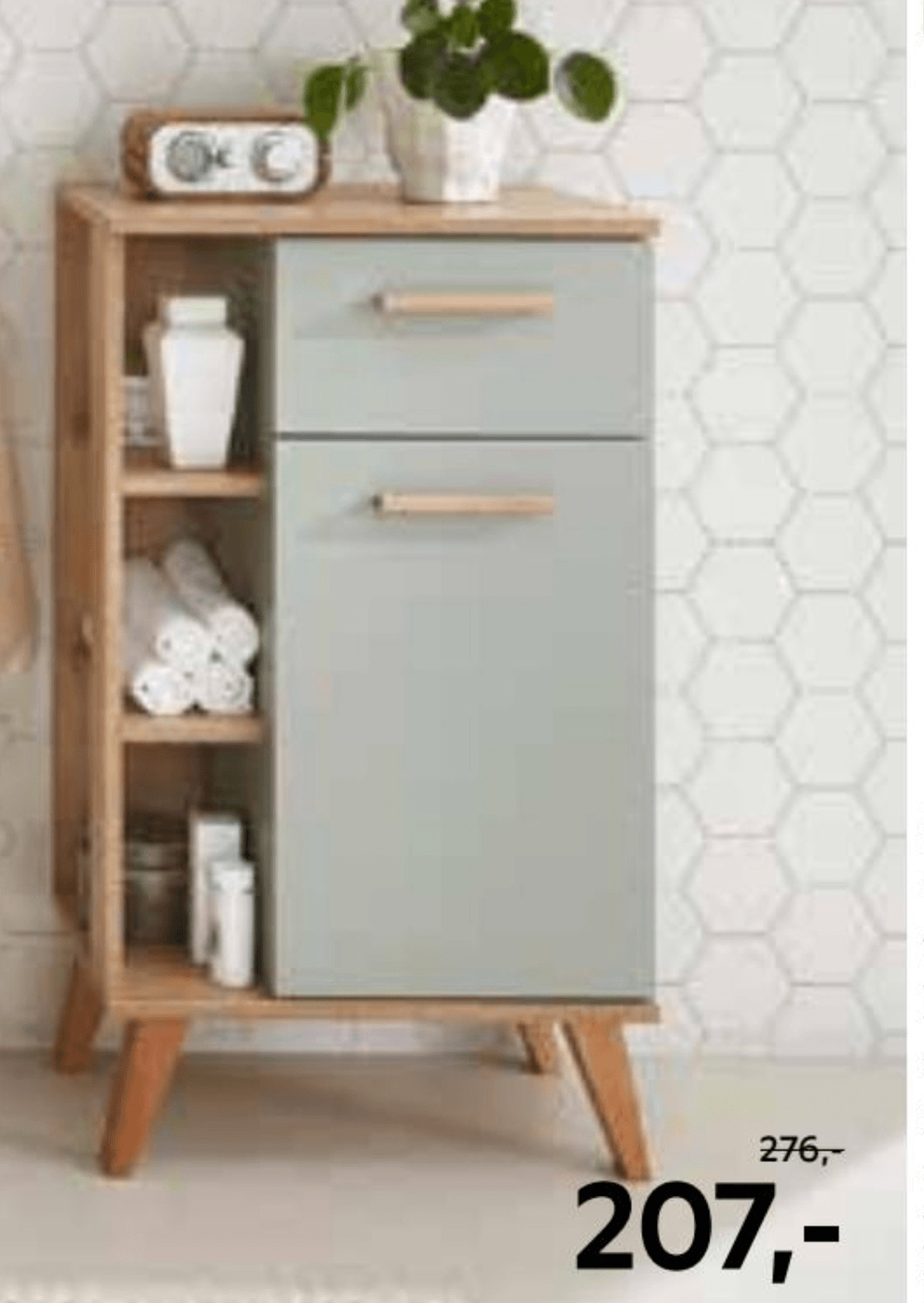 Stranska omarica - Akcija v trgovini Lesnina