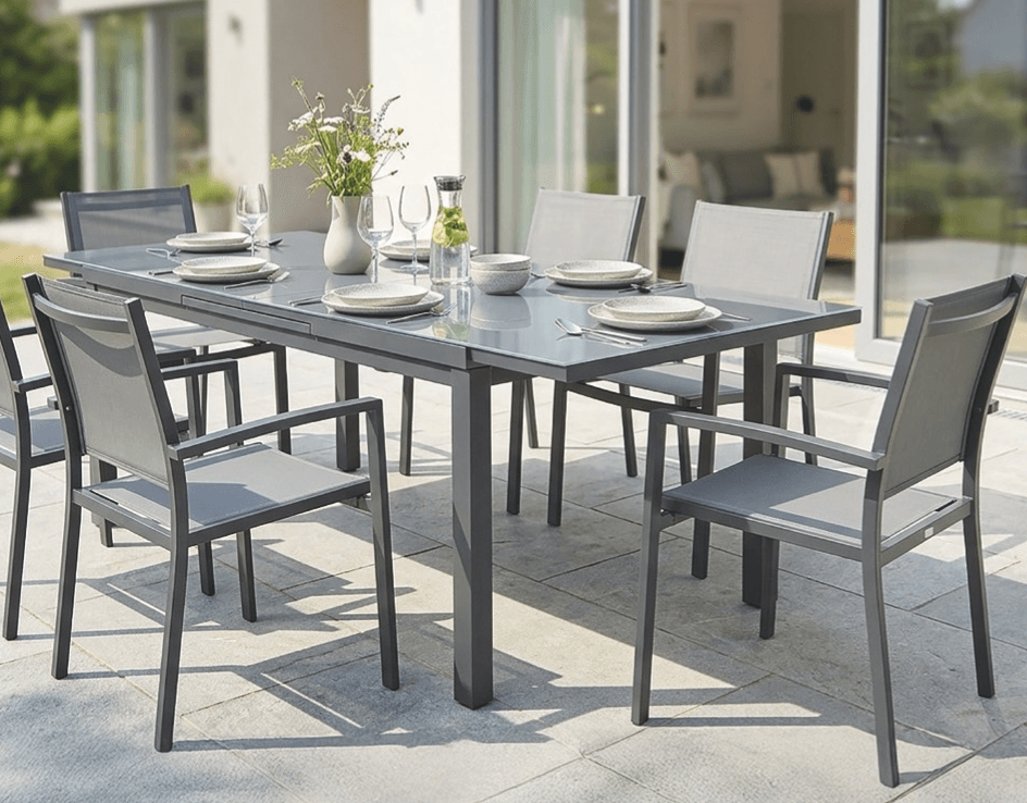 Miza Sanibel - Akcija v trgovini Merkur