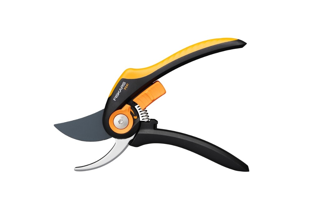 Fiskars Vrtne škarje Plus SmartFit P541 - Akcija v trgovini Mueller