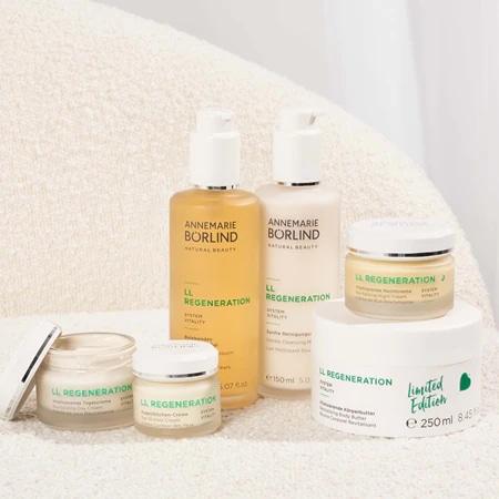 Annemarie Börlind Potovalni set LL-Regeneration gel s cvetno roso 15 ml, dnevna krema 15 ml, nočna krema 15 ml, krema za predel okoli oči 5 ml - Akcija v trgovini Mueller