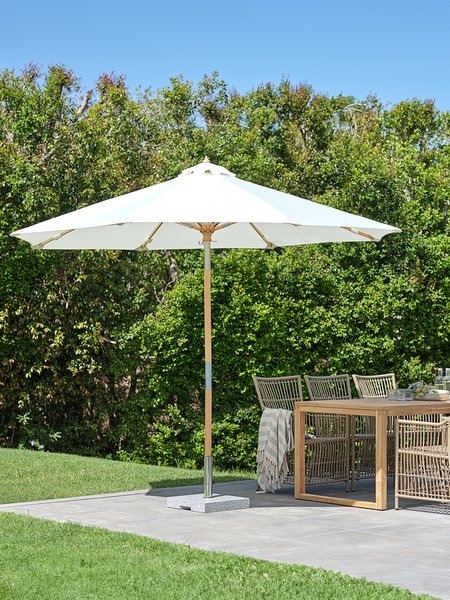 Senčnik LEMVIG - Akcija v trgovini Jysk