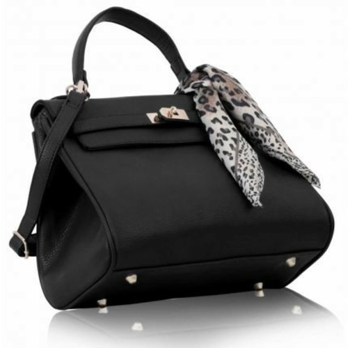 Torbica za ženske - Akcija v trgovini Pepco