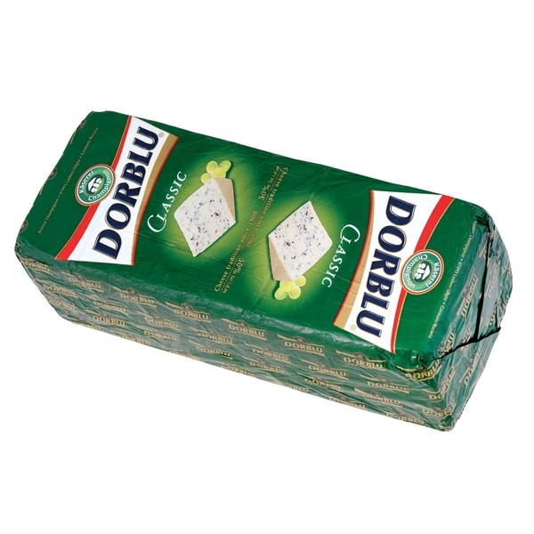 Sir Dorblu z modro plesnijo Käserei Champignon - Akcija v trgovini Mercator