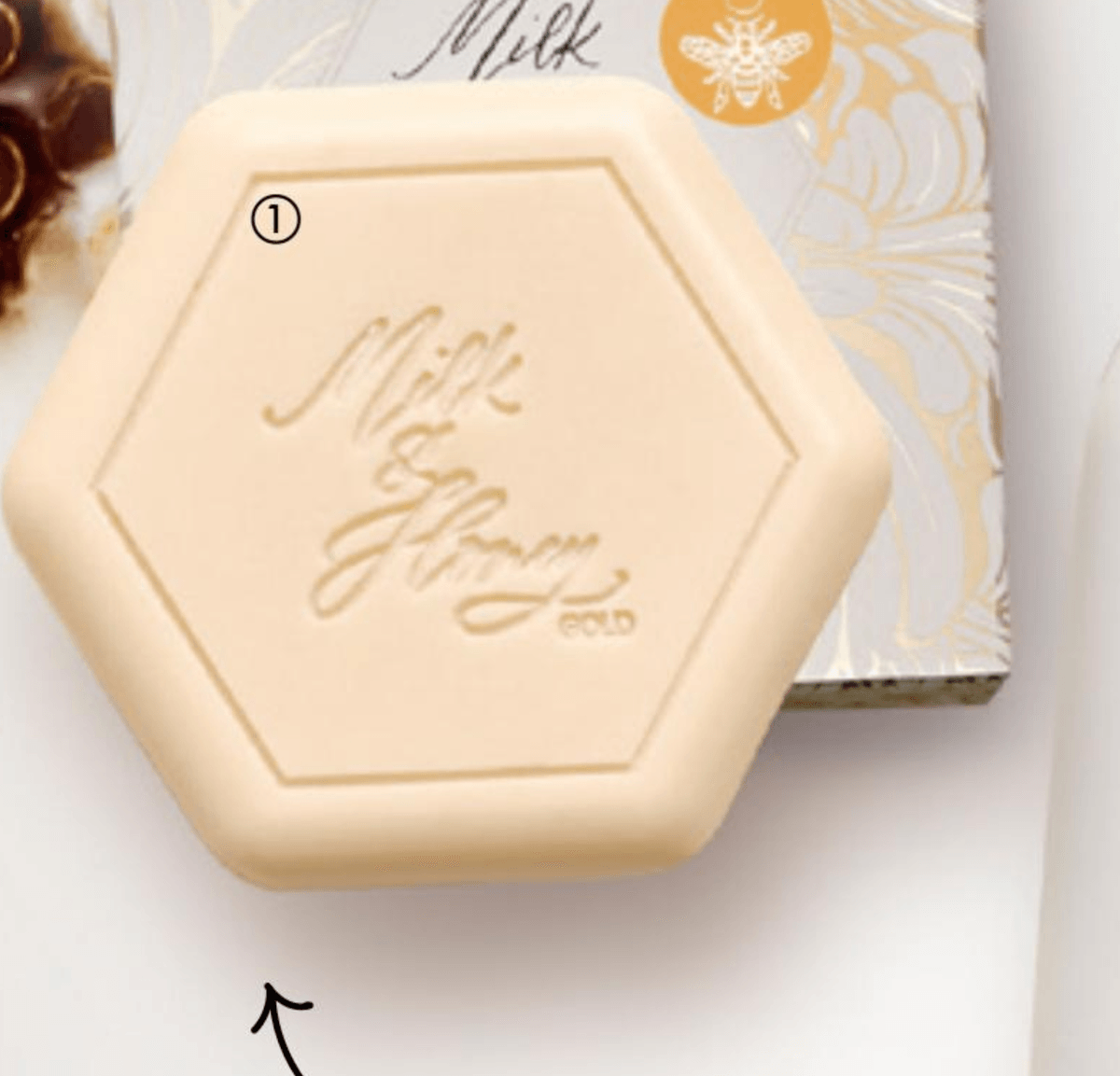 Milk & Honey Gold kremno toaletno milo 90 g Oriflame - Akcija v trgovini Oriflame