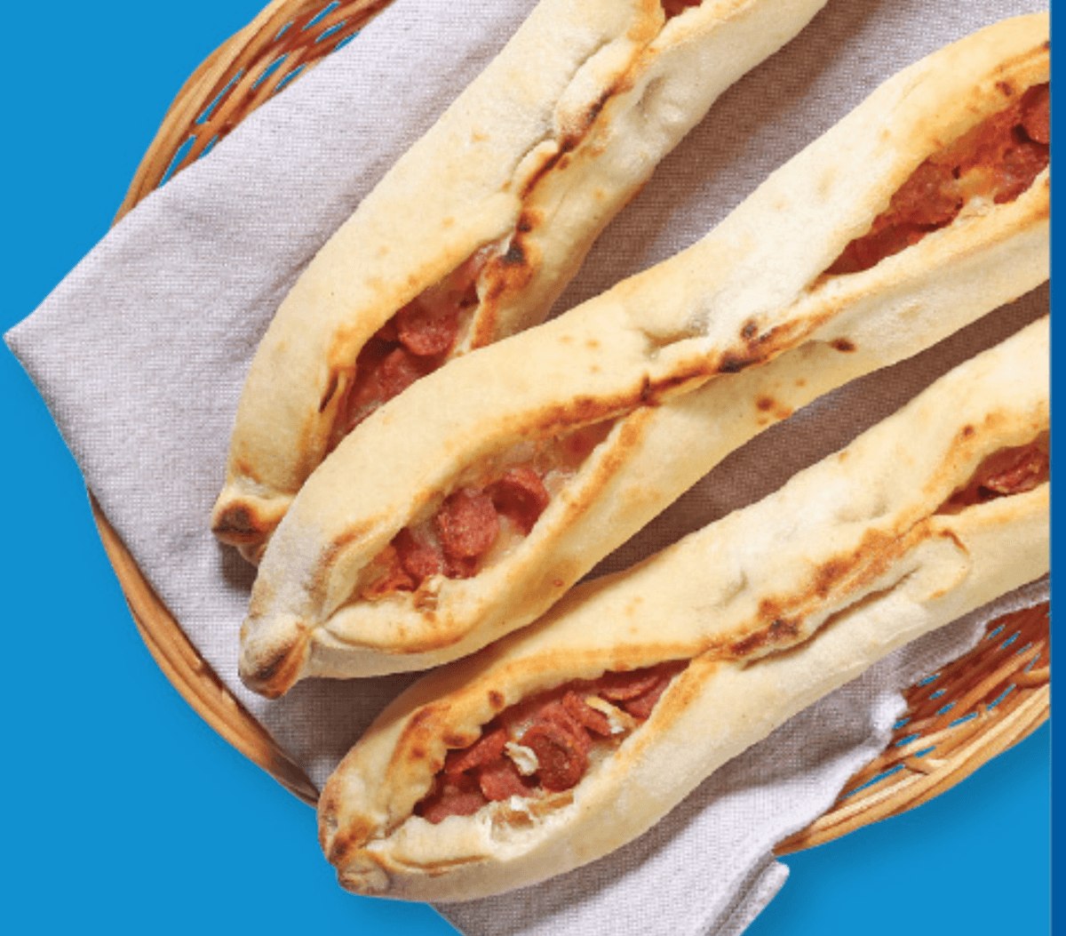 Pizza štručka s salamo in mozzarello 115 g - Akcija v trgovini Lidl