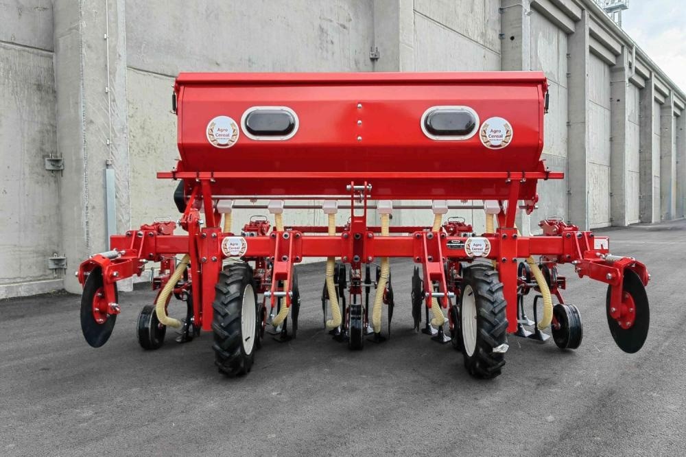 Kultivator z gnojilnim sistemom 5 redni SK-YC-5G SAKALAK - Akcija v trgovini Jager