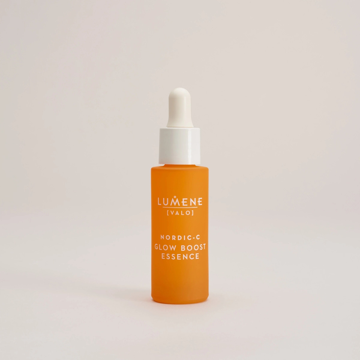 Lumene Nordic-C Glow Boost Essence - Akcija v trgovini Mueller