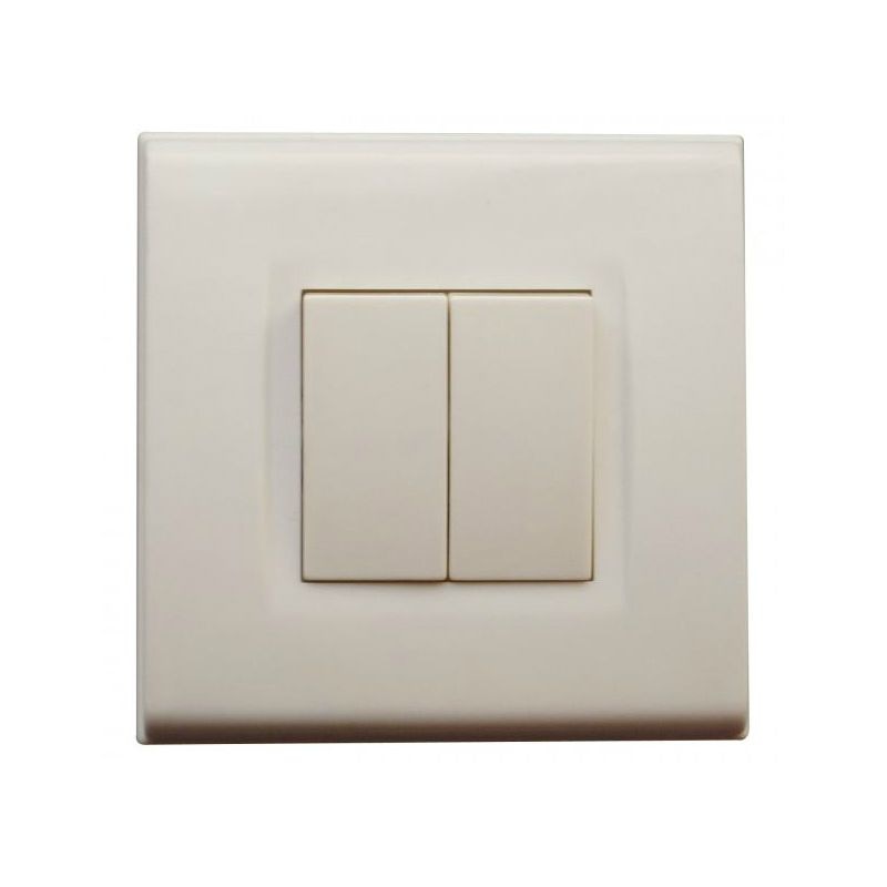 Serijsko stikalo Evian - Akcija v trgovini Bauhaus