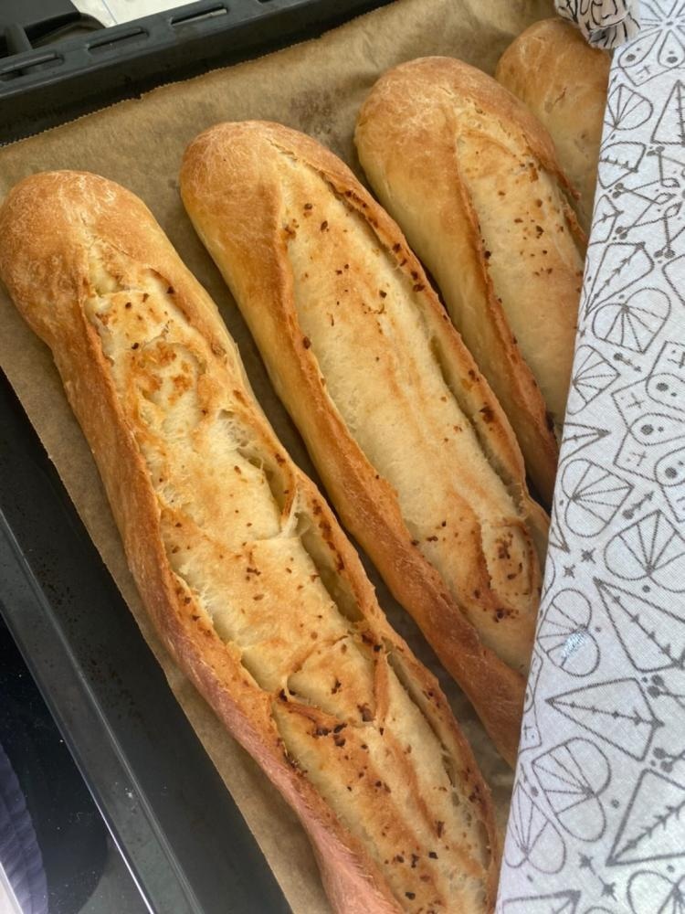 Čebulna bageta 250 g