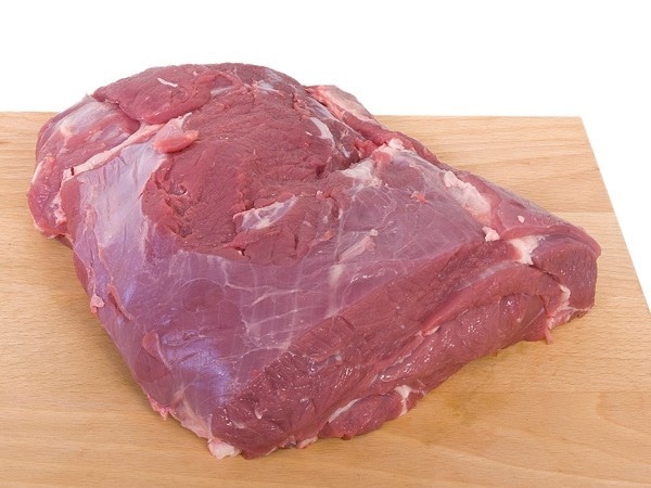 Telečji vrat brez kosti 1 kg