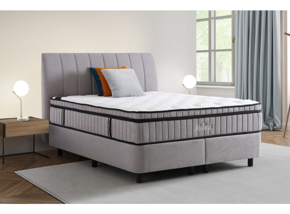 Celotna postelja QUEEN