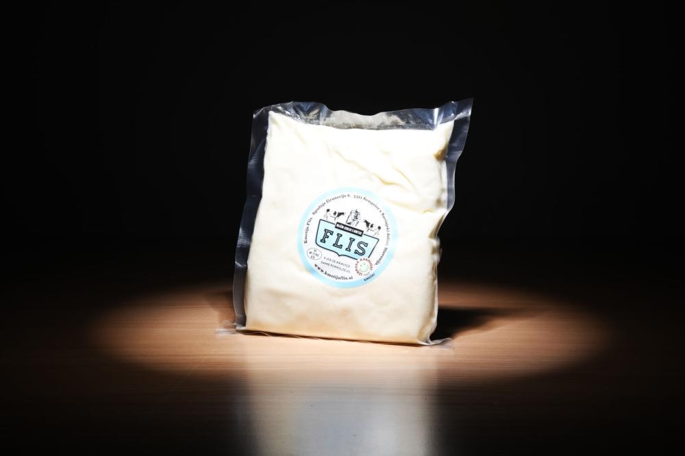 Domača skuta Kmetija Flis 1 kg Kmetija Flis