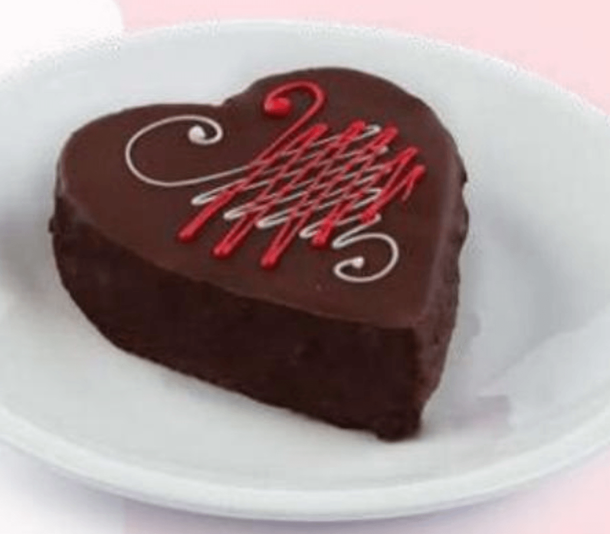 Valentinov Sacher srček 110 g - Akcija v trgovini Eurospin