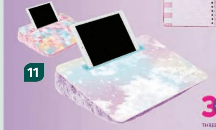 Mehka podloga za vzglavnik za zabavo