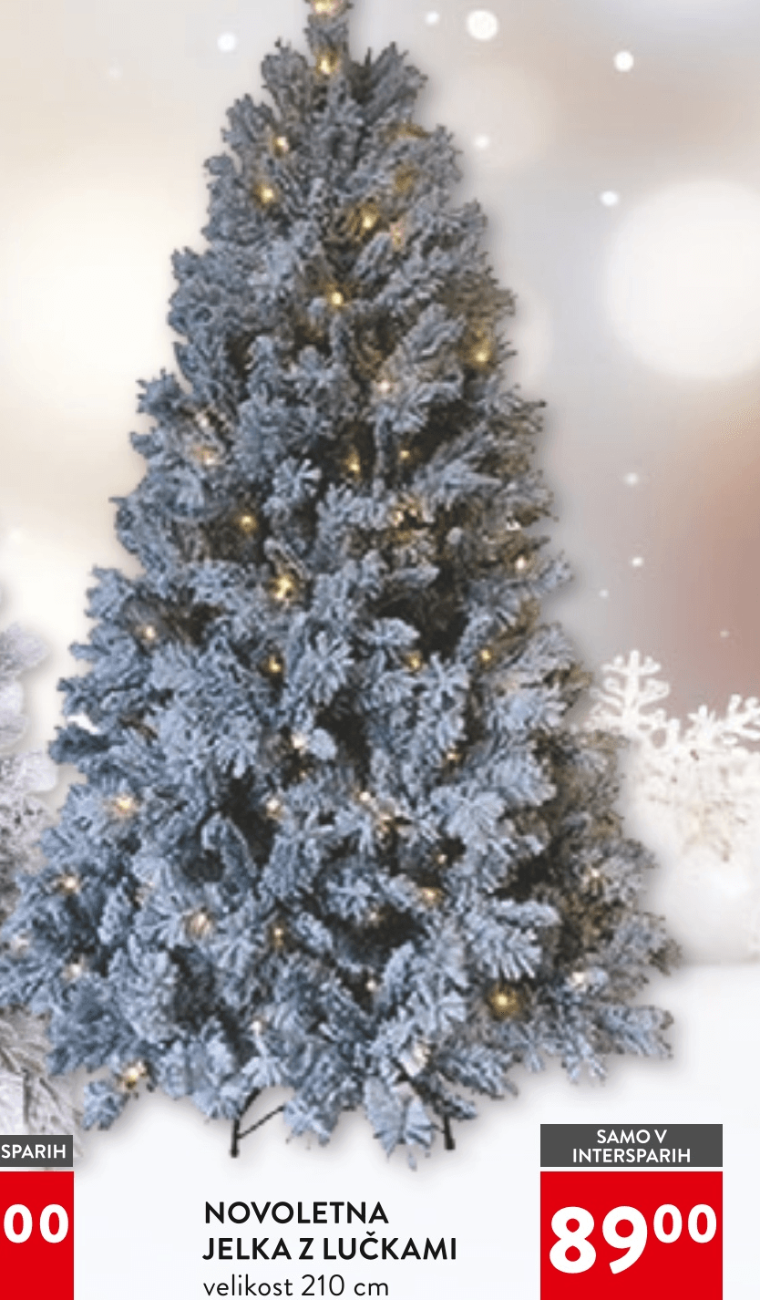 Novoletna jelka z lučkami