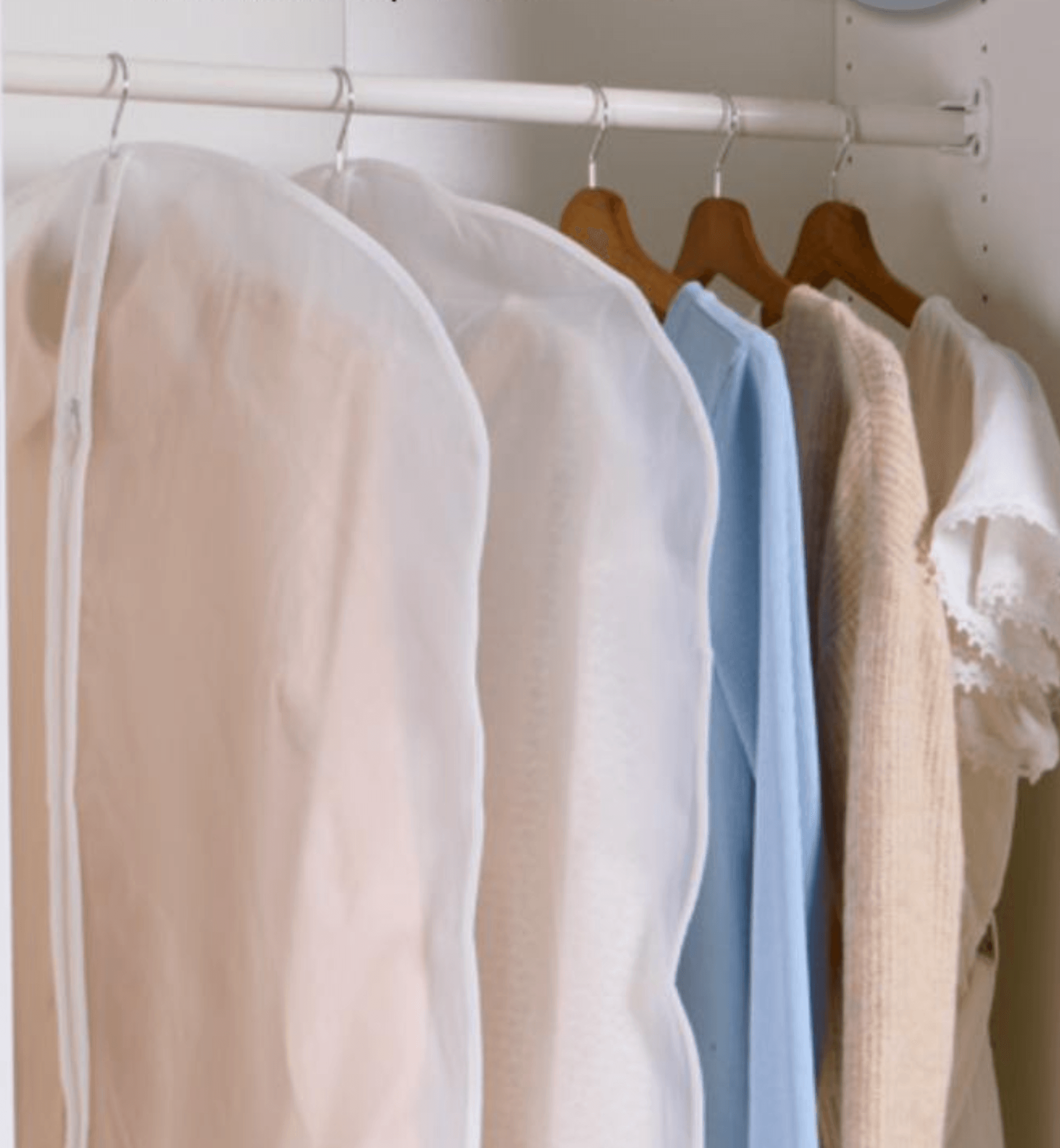 Obešalniki 3-delni komplet - Akcija v trgovini Tedi